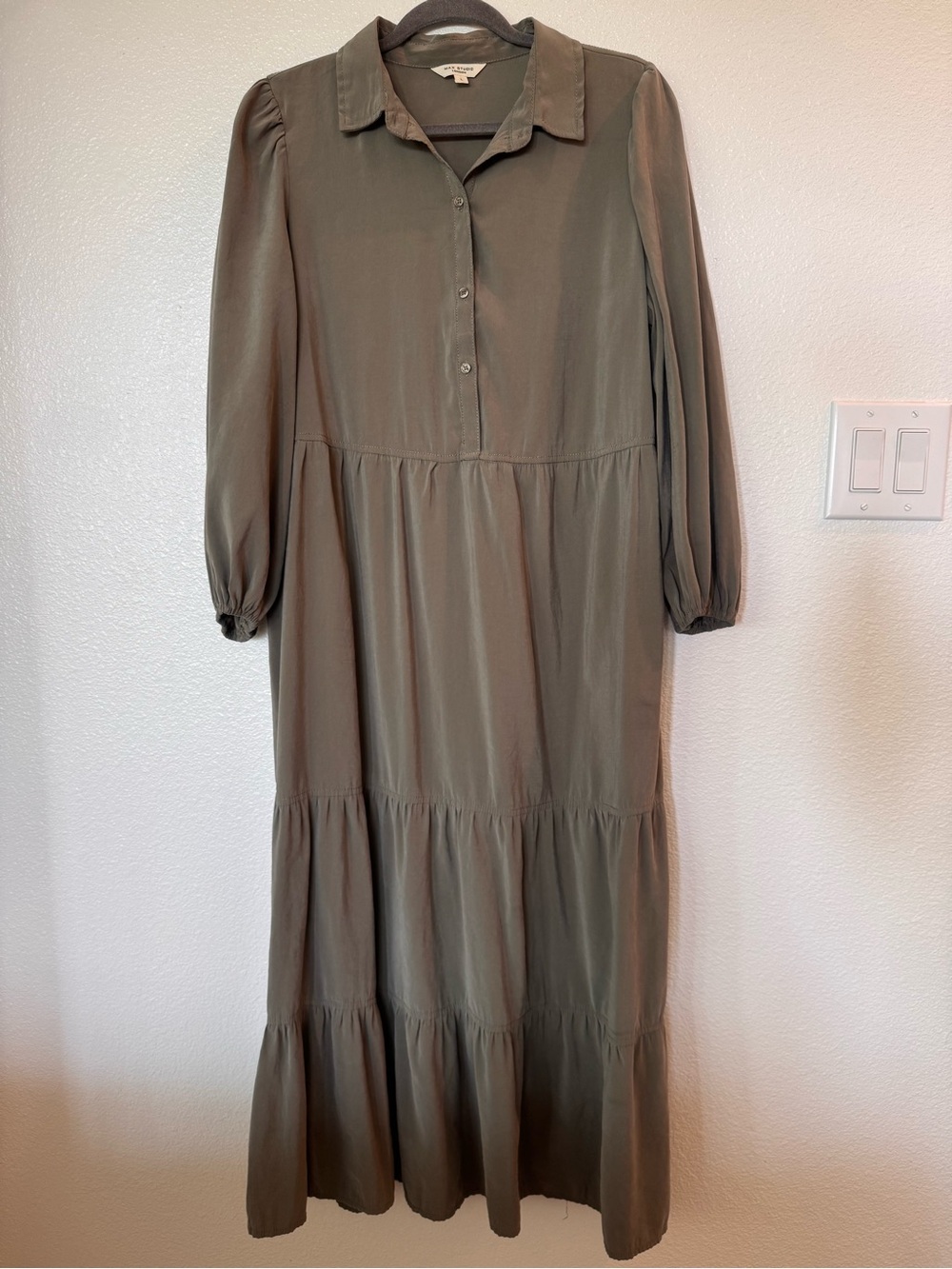 Max Studio Olive Green Tiered Midi Dress
